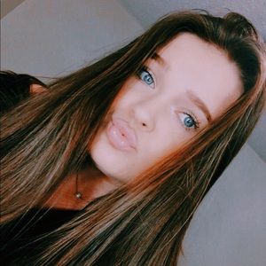 Meet your Posher, Riley